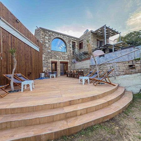 Heated Private Ozone Salt Pool, Jacuzzi, Cinema Inside & Outside, Ping Pong, Billiard, Ps5, Playground, Giant Chess, Giant Monopoly, Table Football, 3X Surround Sound - Villa Rokka Luxe Kíssamos Zewnętrze zdjęcie