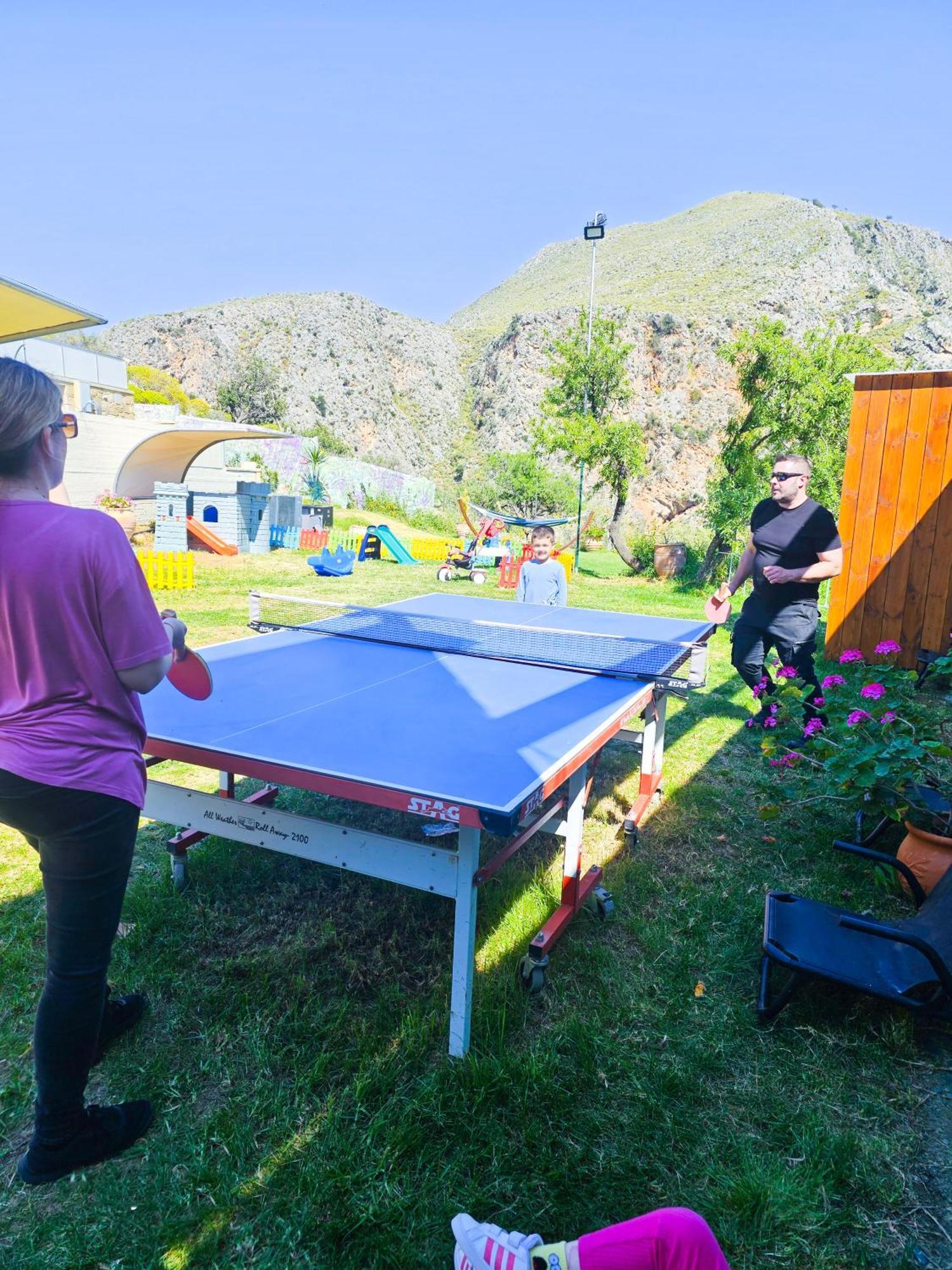 Heated Private Ozone Salt Pool, Jacuzzi, Cinema Inside & Outside, Ping Pong, Billiard, Ps5, Playground, Giant Chess, Giant Monopoly, Table Football, 3X Surround Sound - Villa Rokka Luxe Kíssamos Zewnętrze zdjęcie